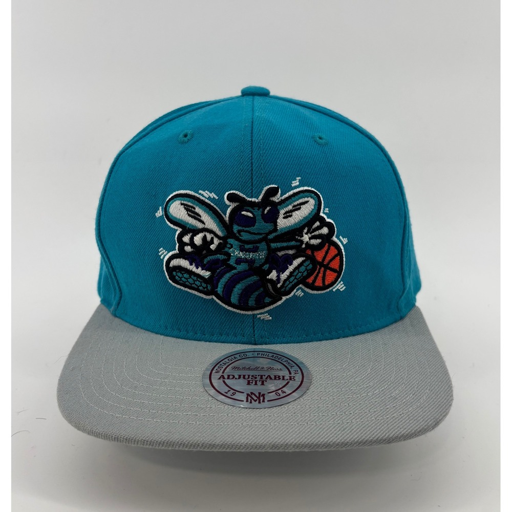 Charlotte Hornets Hat OSFM 100% Wool Mitchell & Ness Hardwood Classics Snapback